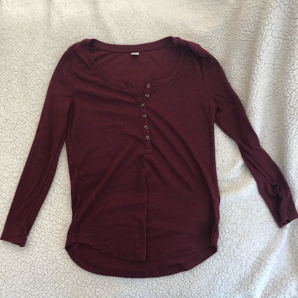 Old Navy | Burgundy Henley Top